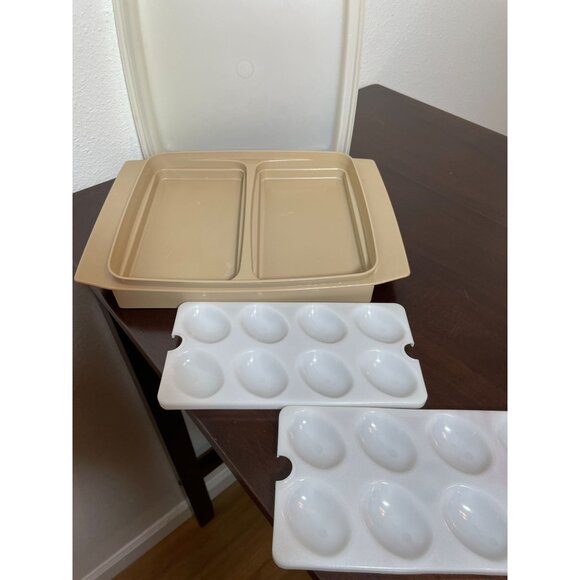 Vintage Tupperware Deviled Egg Keeper & Carrier With Lid #723-2 - Picture 5 of 6